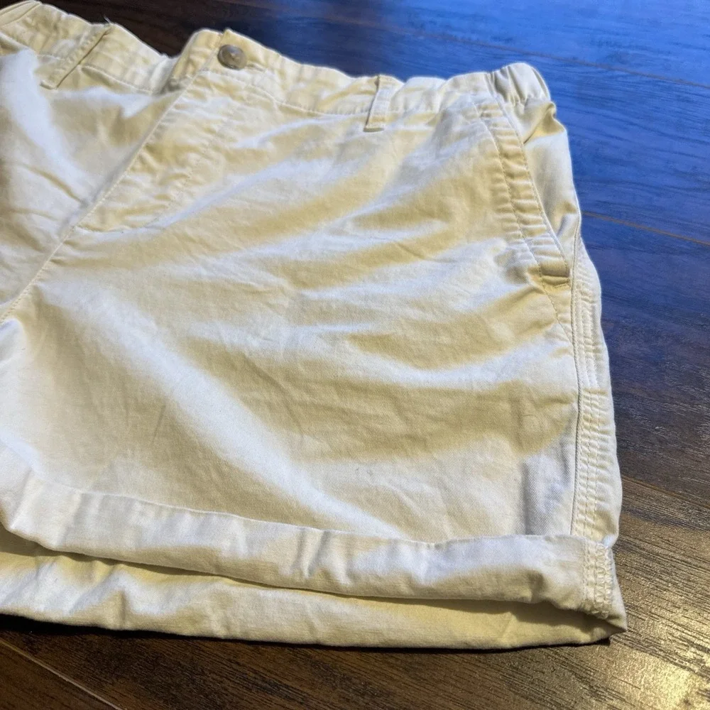 Old Navy Everyday Chino Shorts Womens L White High Rise Casual Summer Beach Boho - Picture 2 of 8